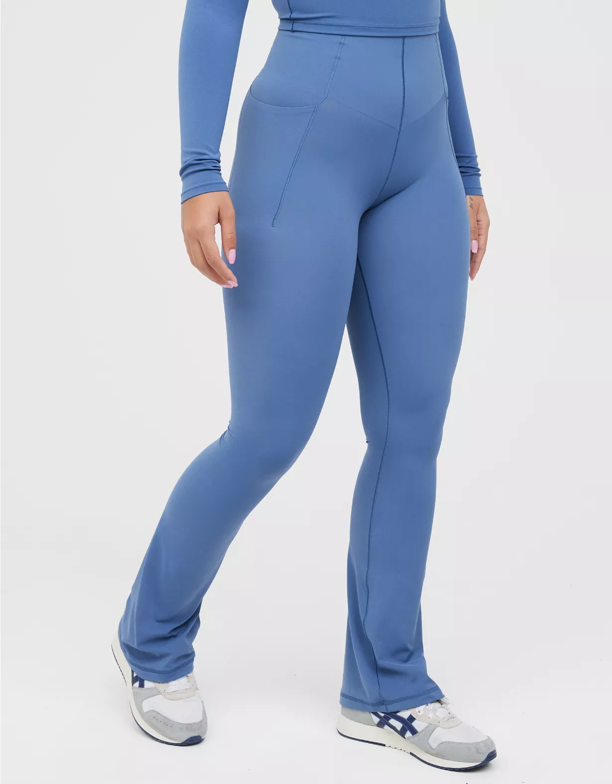 OFFLINE By Aerie Real Me Xtra Hold Up! Pocket Bootcut Legging 3 OFFLINE By Aerie Real Me Xtra Hold Up! Pocket Bootcut Legging