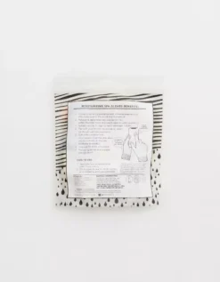 Aerie Kitsch Moisturizing Spa Gloves 7 Aerie Kitsch Moisturizing Spa Gloves -Aerie Shop 0845 6248 900 d1