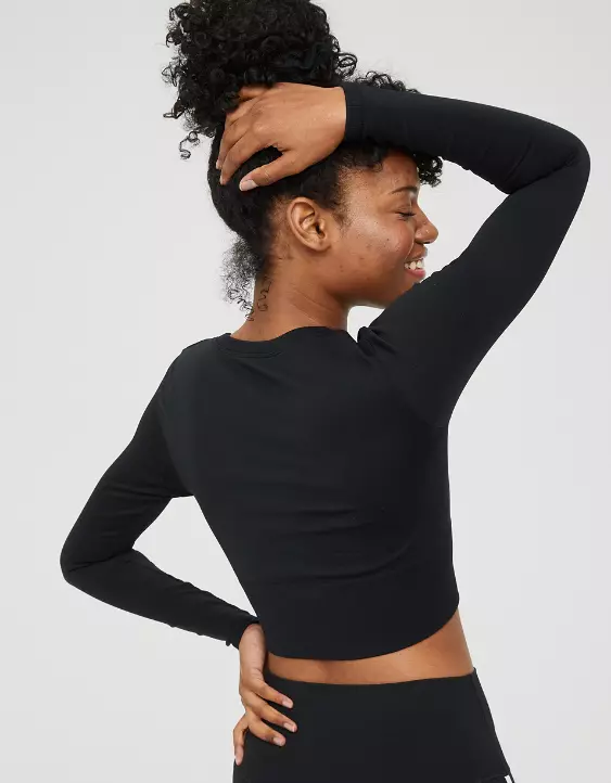 OFFLINE By Aerie Sidewalk Seamless Long Sleeve Cropped T-Shirt 5 OFFLINE By Aerie Sidewalk Seamless Long Sleeve Cropped T-Shirt - Image 3