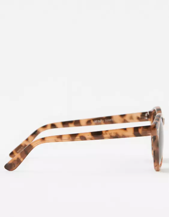 Aerie Love Goes Round Sunglasses 5 Aerie Love Goes Round Sunglasses - Image 3